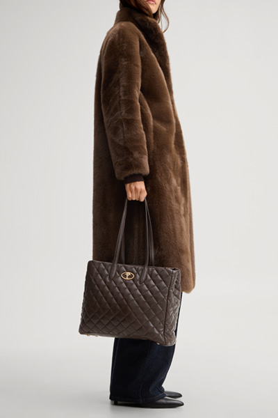 Führt zu Produktdetailseite „Handtasche Bellagio Sila in Dunkelbraun"