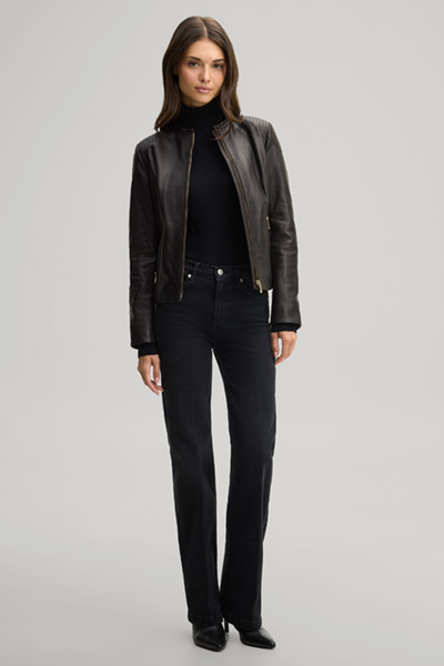 Leads to product detail page "Dark brown leather jacket"