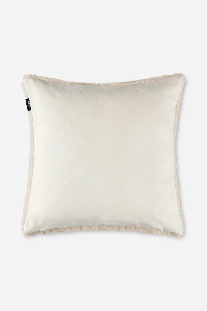Leads to product detail page "JOOP! curly decorative cushion cover"