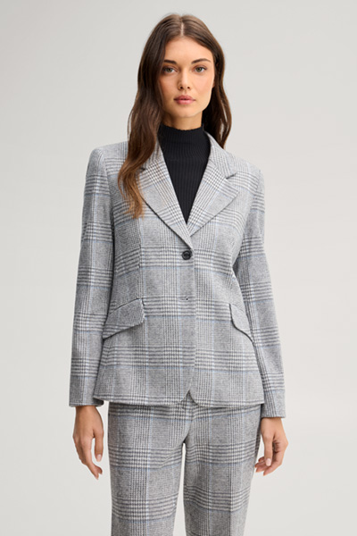 Leads to product detail page "Grey and ecru checked jersey blazer"