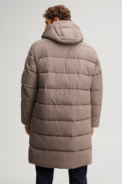 Leads to product detail page "Quilted coat with hood in taupe"