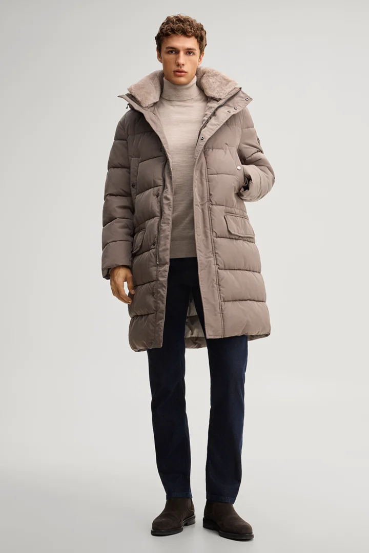 Leads to product detail page "Quilted coat with hood in taupe"