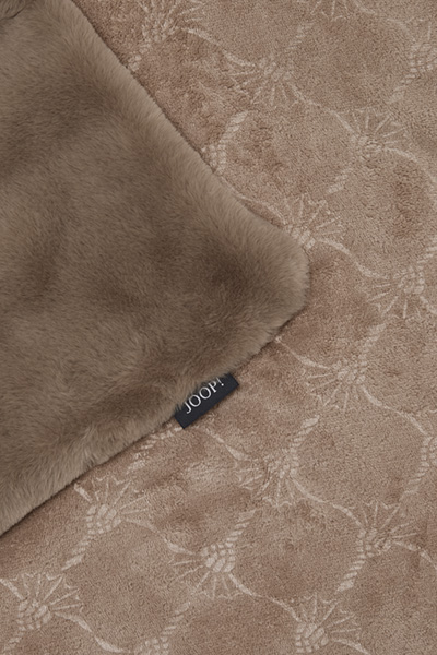 Leads to product detail page "JOOP! tender checked pattern in Umbra"
