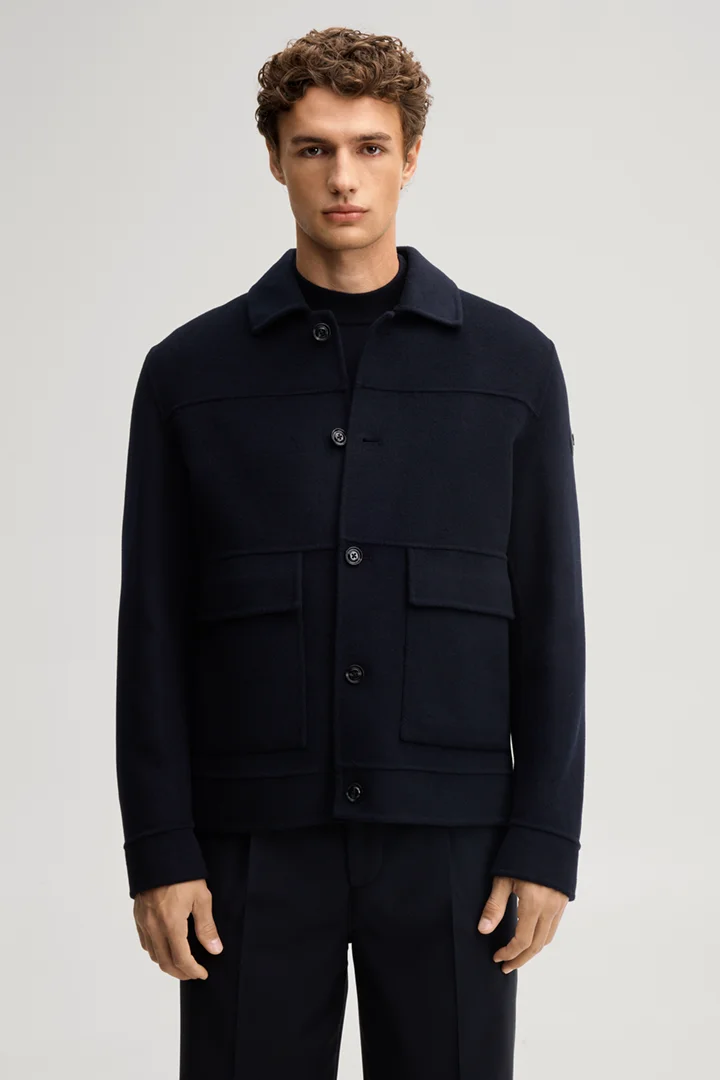 Führt zu Produktdetailseite „Hemdjacke aus Wollmix mit Cashmere in Navy"