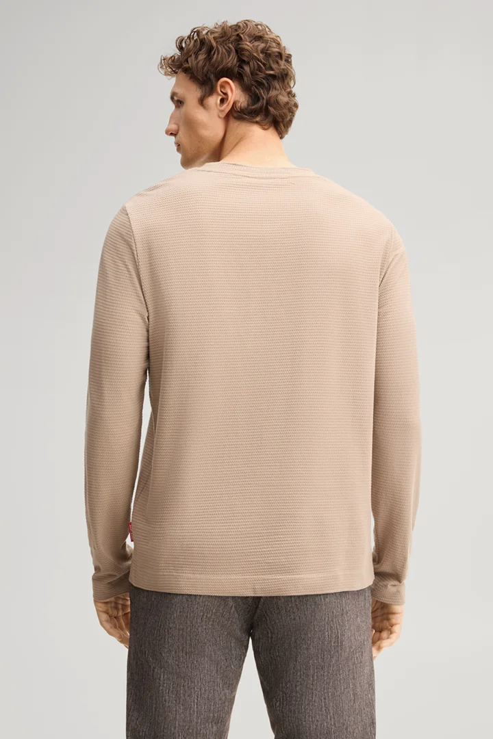 Führt zu Produktdetailseite „Longsleeve aus Baumwolle in Braun"