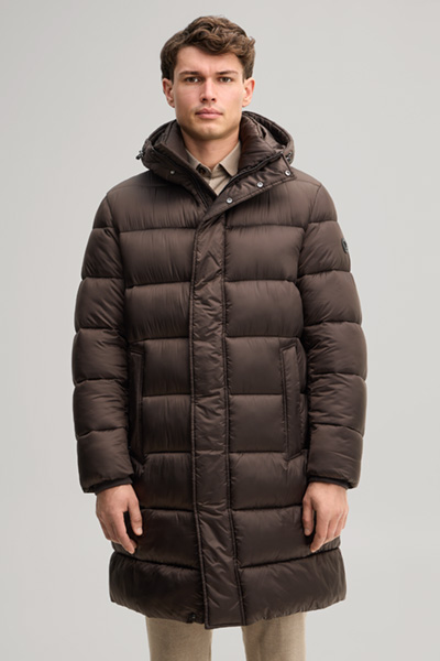 Leads to product detail page "Quilted coat with hood in dark brown"