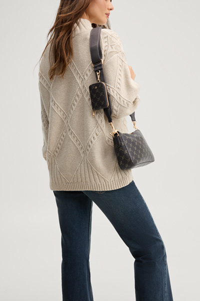 Leads to product detail page "Cortina jasmina shoulder bag in brown"