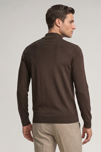 Leads to product detail page "Dark brown virgin wool crew-neck jumper"