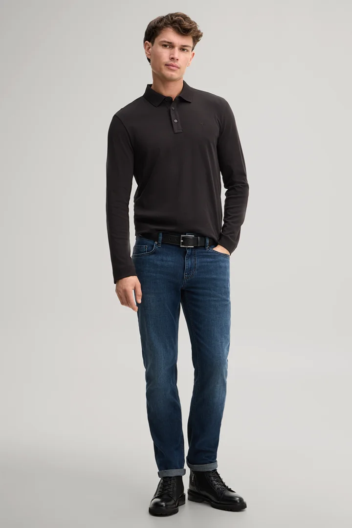 JOOP! presents the product Long-sleeved polo shirt in black from the category Polo Shirts as an outfit