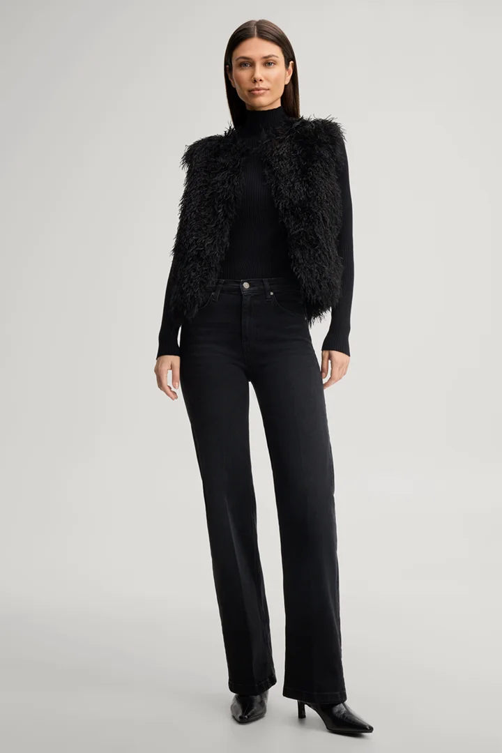 JOOP! presents the product Black faux fur waistcoat from the category Jackets as an outfit