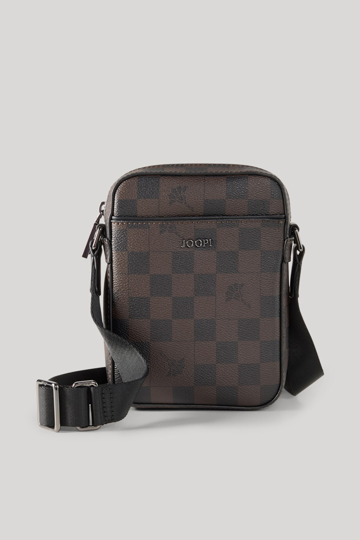 Führt zu Produktdetailseite „Schultertasche Cortina Piazza Rafael in Dunkelbraun gemustert"