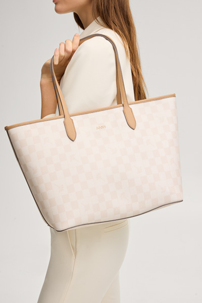 Leads to product detail page "Cortina Piazza Lara Shopper in Ecru"