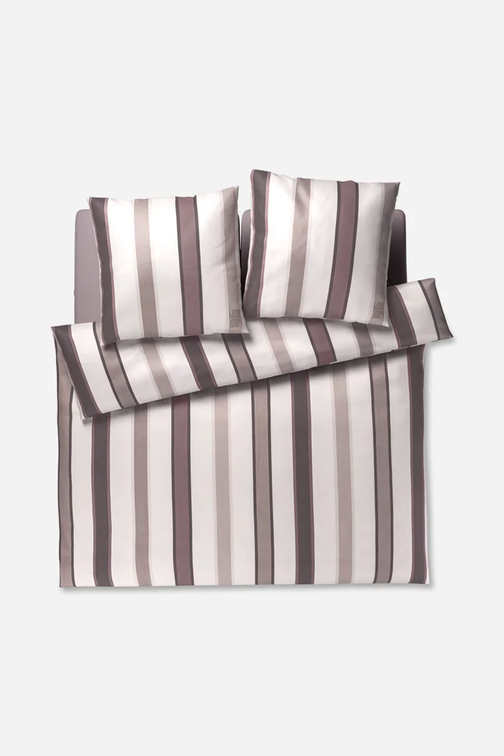Leads to product detail page "Joop! banks bed linen, stone"