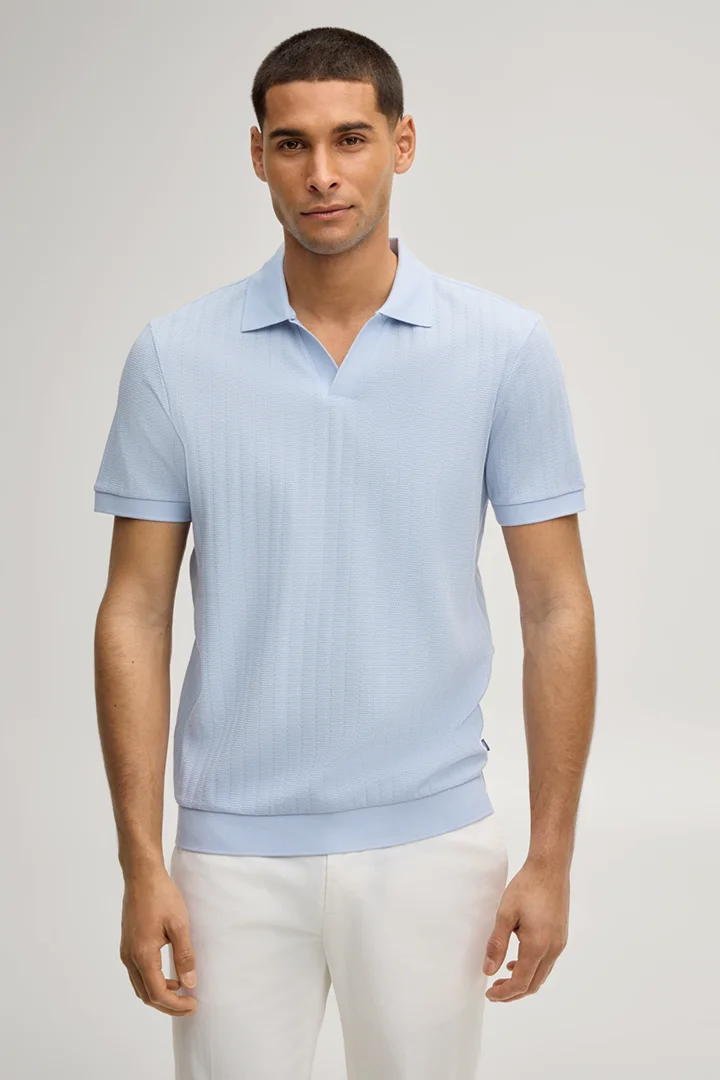 Leads to product detail page "Baronito polo shirt in light blue with a structured finish"