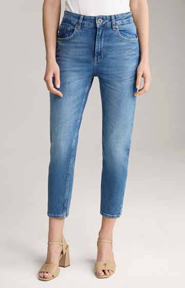 Tapered Jeans in Blue Washed