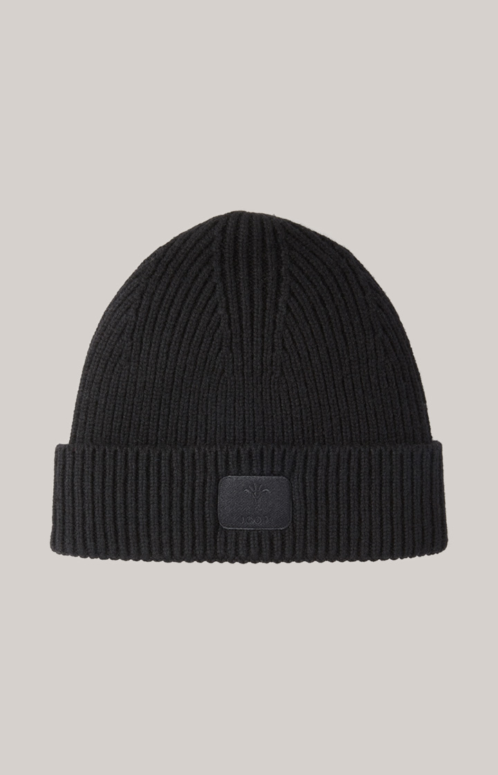 Knitted Beanie in Black