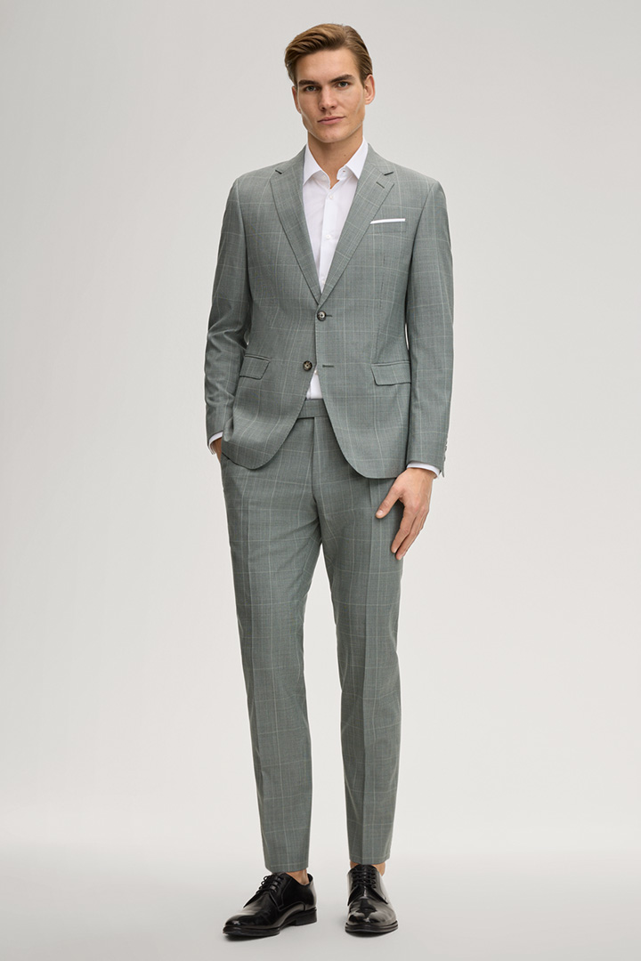 Leads to look detail page “Herby-Blayr modular suit in sage check”