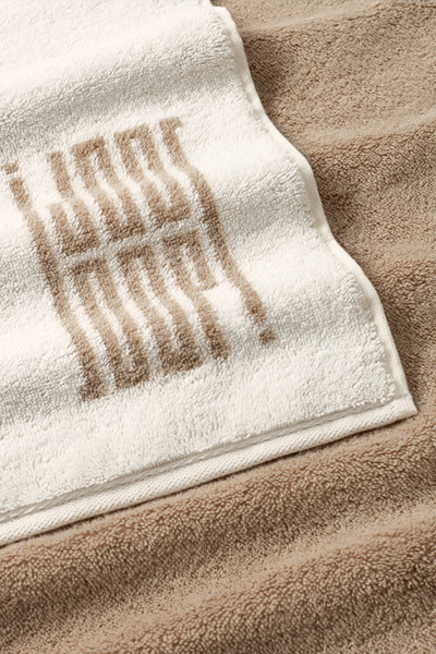 Führt zu Produktdetailseite „JOOP! BARS DOUBLEFACE Handtuch 50x100 cm, Creme"