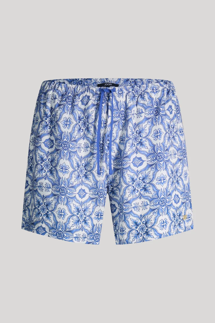 Leads to product detail page "Loungewear shorts Allure in blue/white patterned"