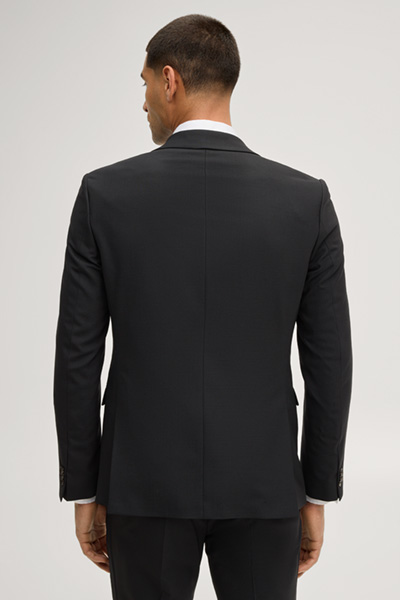 Leads to product detail page "Damon Modular Jacket in Black"