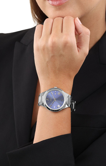 Damen-Armbanduhr in Silber/Blau