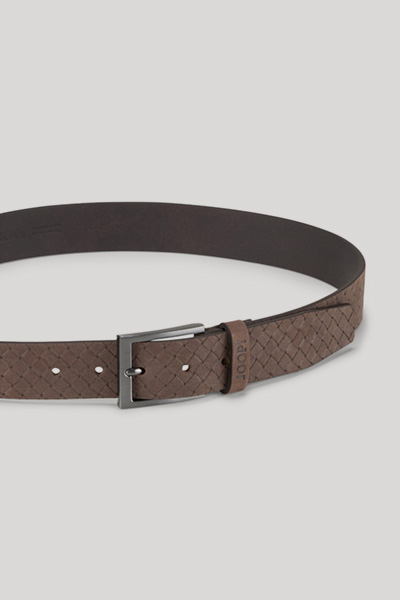 Leather Belt in Textured Dark Brown