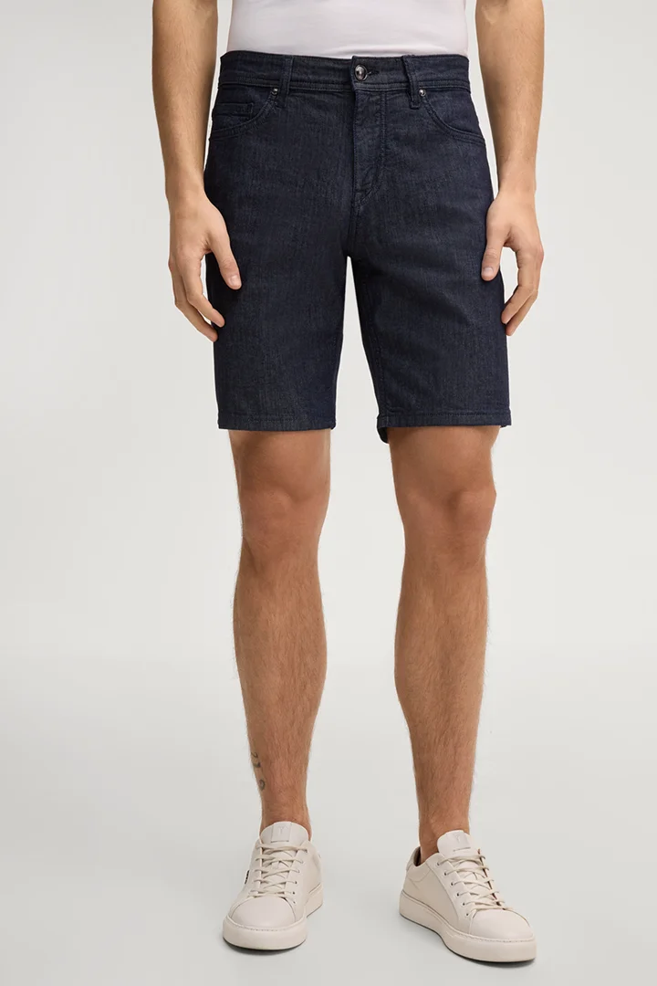 Leads to product detail page "Summer Jeans shorts Fort in dark blue"