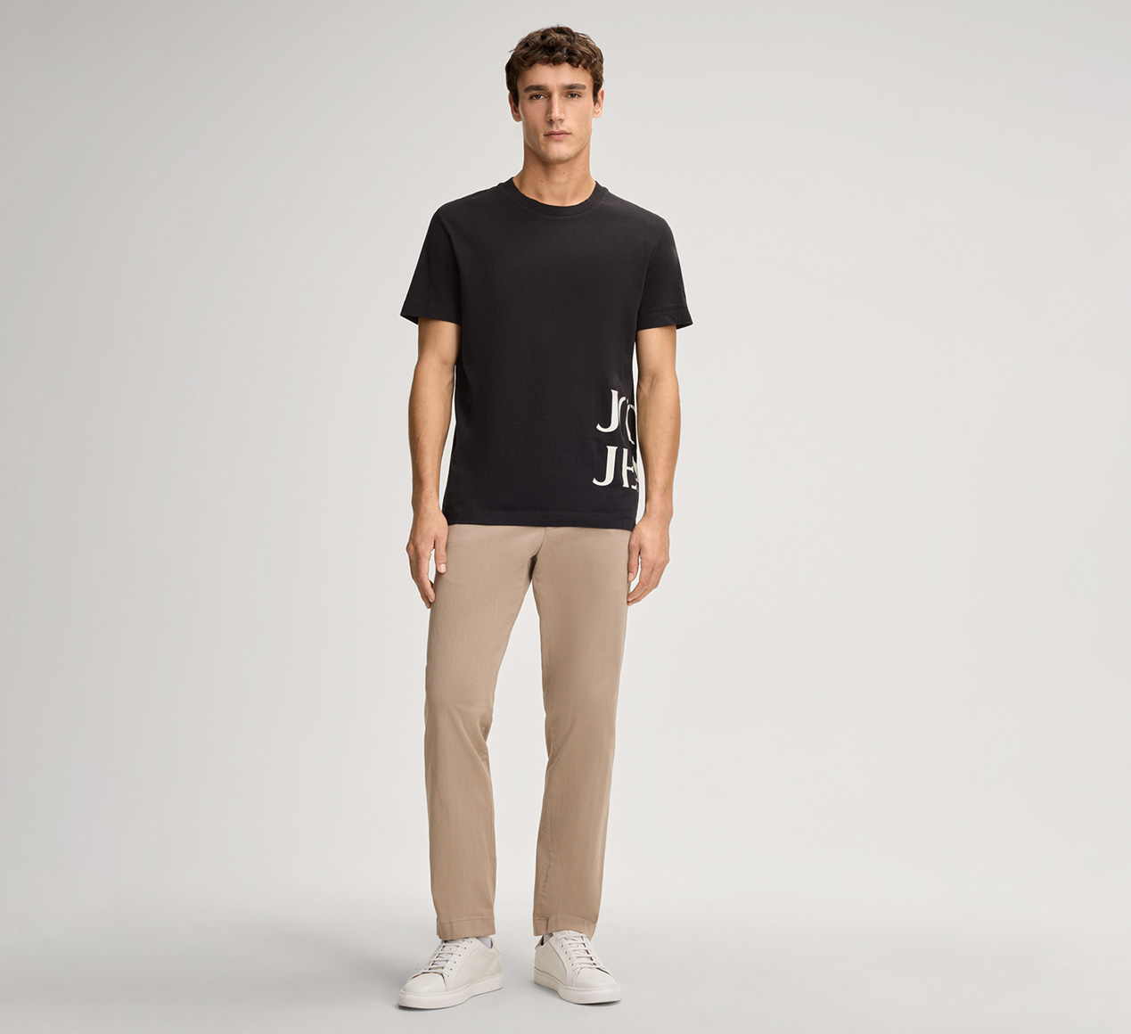 JOOP! presents the product Anzo T-shirt in Black from the category T-Shirts & Sweatshirts