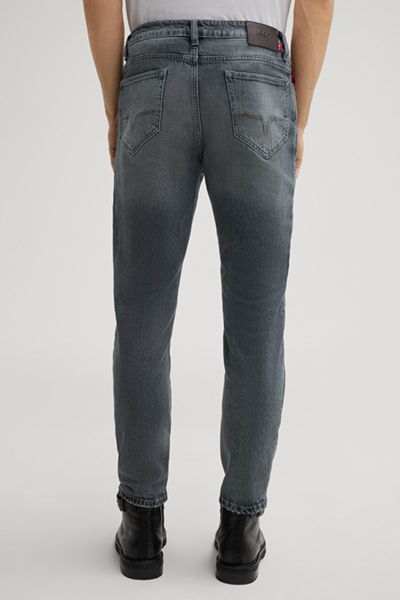 Jeans Lambert in Silbergrau Washed