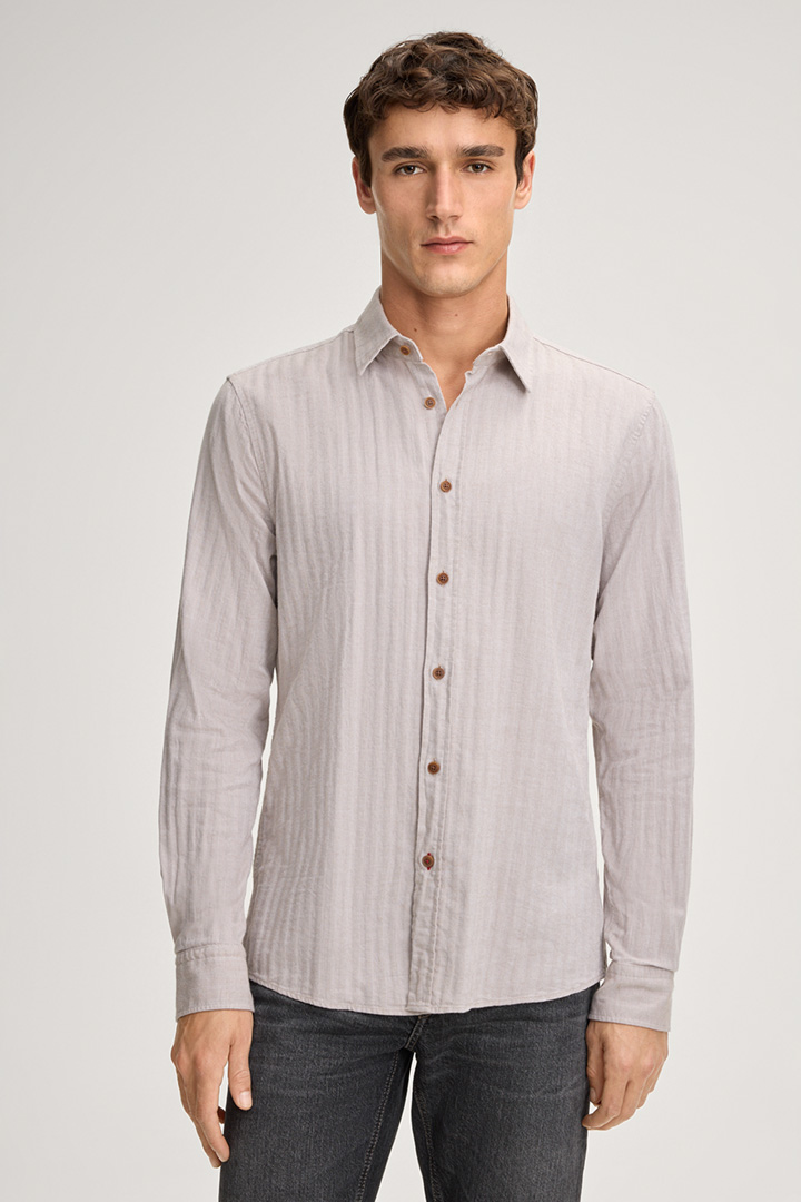 Leads to product detail page "Hanson Striped Shirt in Sand"