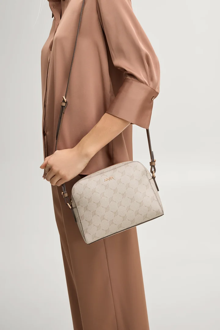 Führt zu Produktdetailseite „Schultertasche Mazzolino Cloe in Creme Cornflower"