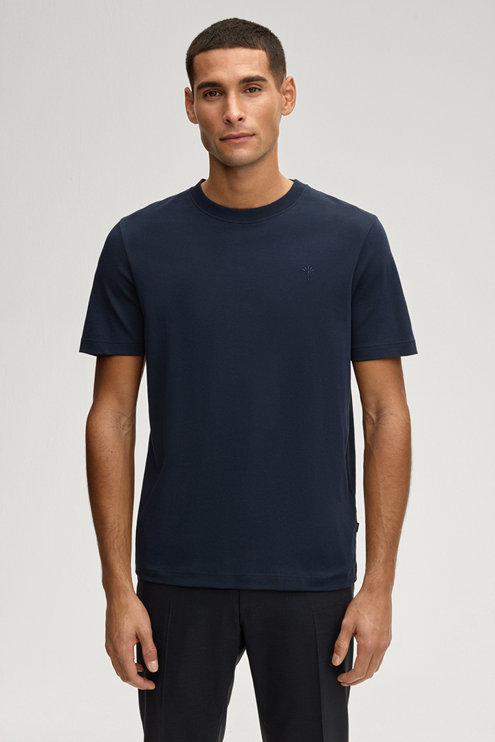 Leads to product detail page "Priamo T-Shirt in Navy"