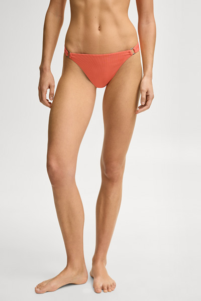 Leads to product detail page "Coral bikini bottoms"
