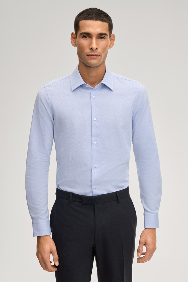 Führt zu Produktdetailseite „Hemd Pierce in Hellblau"