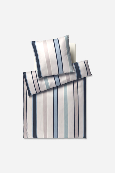 Leads to product detail page "Joop! banks bed linen, ocean"