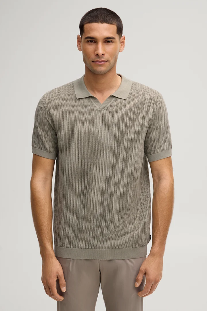 Prowadzi do strony produktu „Dzianinowa koszulka polo Baoron w kolorze khaki"