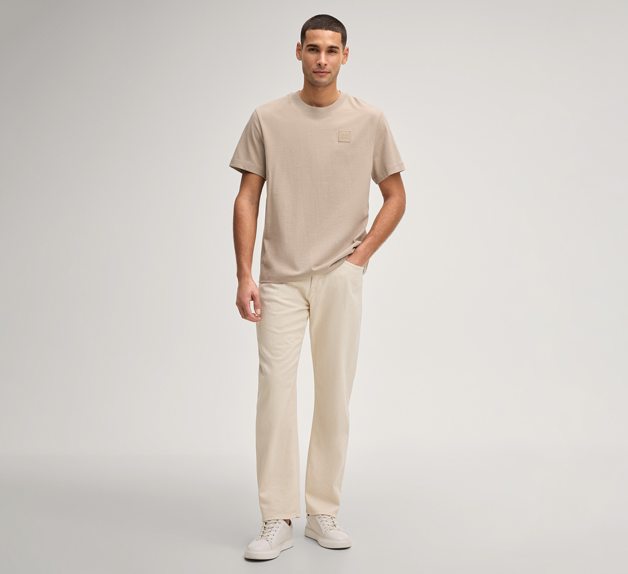 JOOP! präsentiert das Produkt Jeans Rae in Offwhite aus der Kategorie Jeans