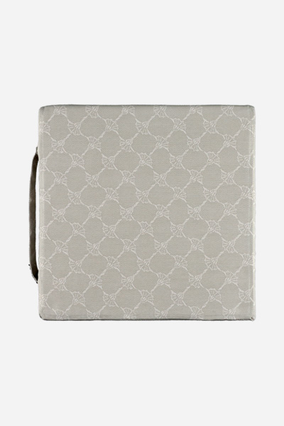 Führt zu Produktdetailseite „Sitzkissen JOOP! OUTDOOR CUSHION CORNFLOWER RELAX in Sand, 40 x 40 cm"