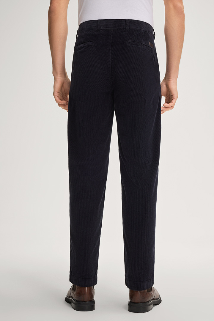Lexter Corduroy Trousers in Navy