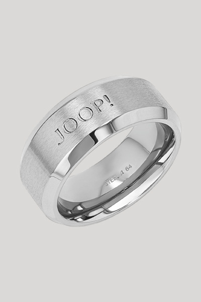 Leads to product detail page "Stainless steel ring in silver"