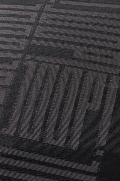 Führt zu Produktdetailseite „JOOP! FINE BARS Zierkissenhülle 40x60 cm, Schwarz"