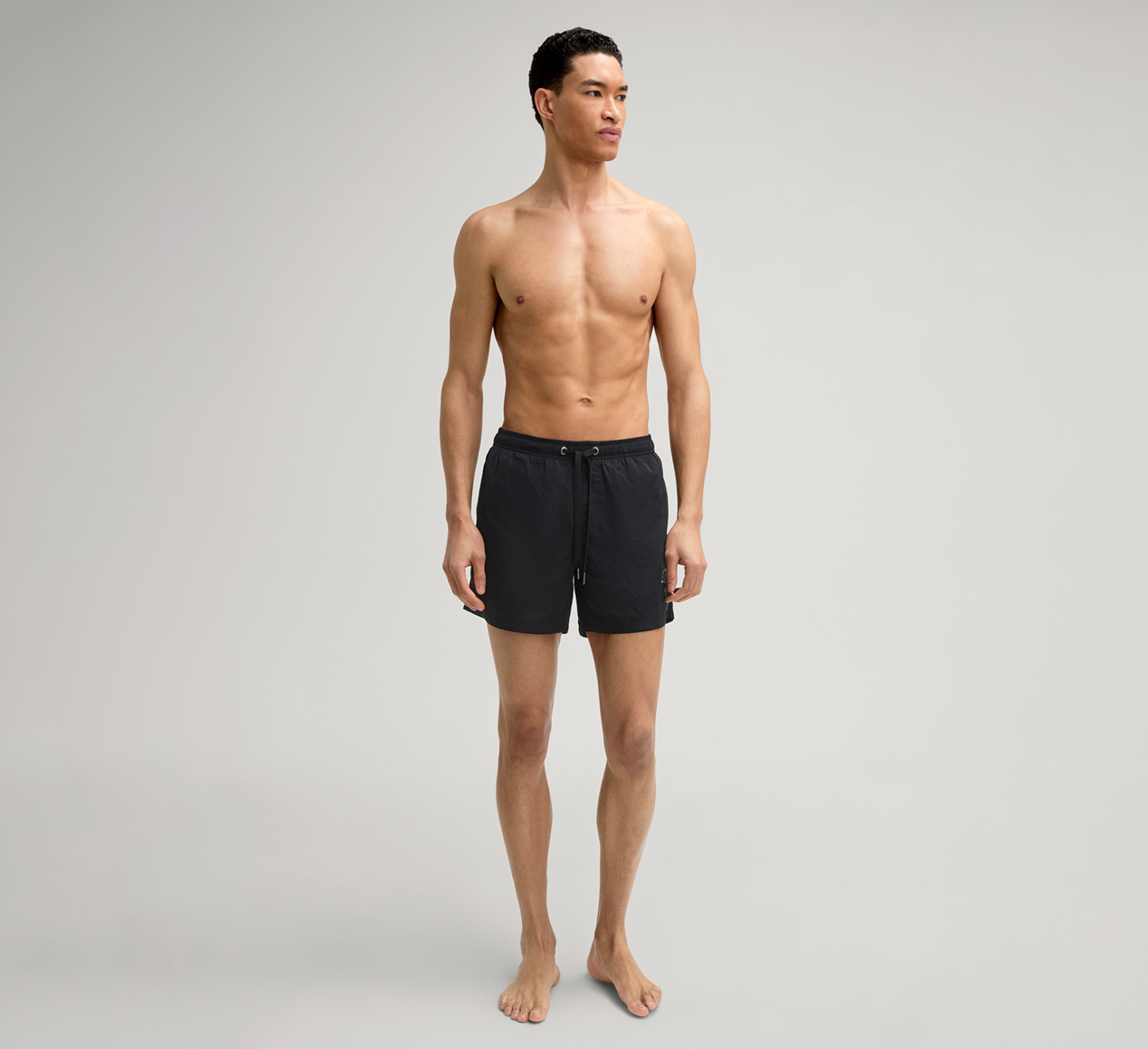 JOOP! präsentiert das Produkt Badehose in Schwarz aus der Kategorie Badehosen