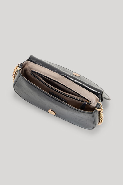 Leads to product detail page "Scala hoda shoulder bag in black"