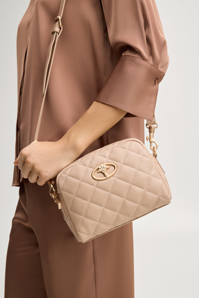 Leads to product detail page "Bellagio cloe shoulder bag in sesame"