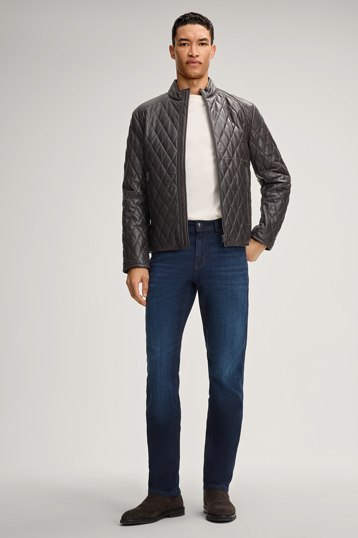 Führt zu Produktdetailseite „Leder-Steppjacke Boys in Dunkelbraun"