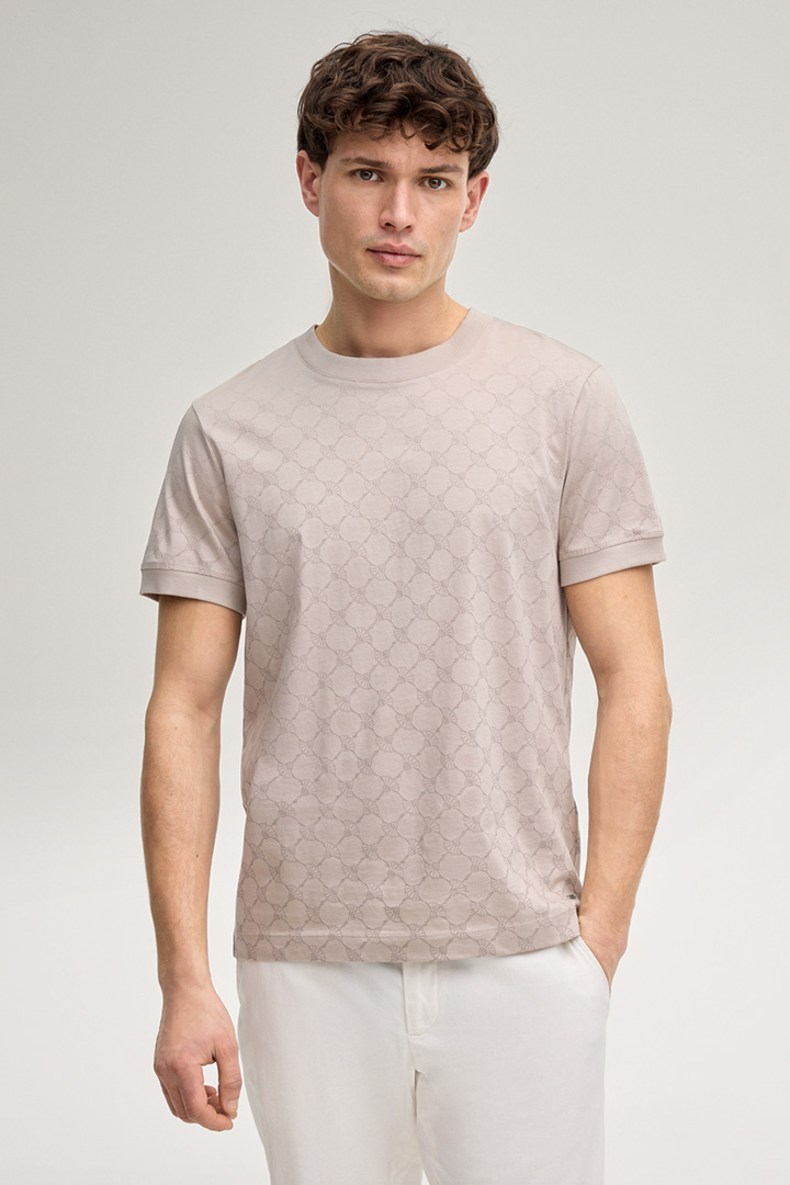 Leads to product detail page "Davison Cornflower T-shirt in Beige"
