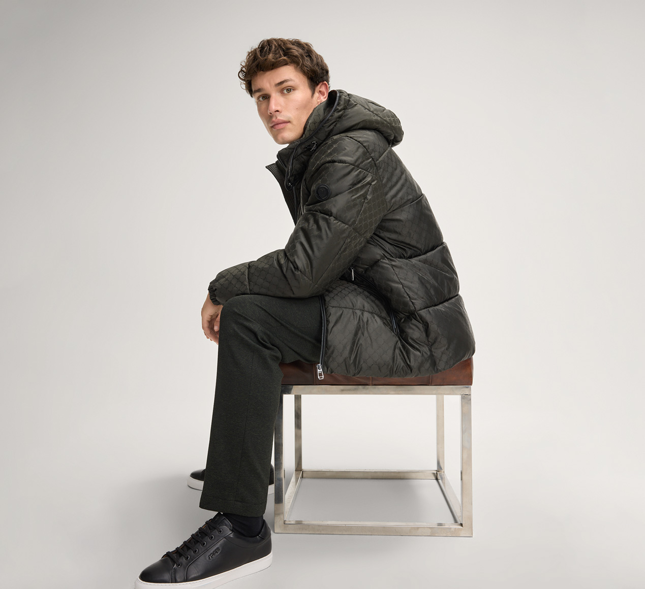 JOOP! presents the product Ambro Quilted Jacket in Glossy Dark Green from the category Jackets