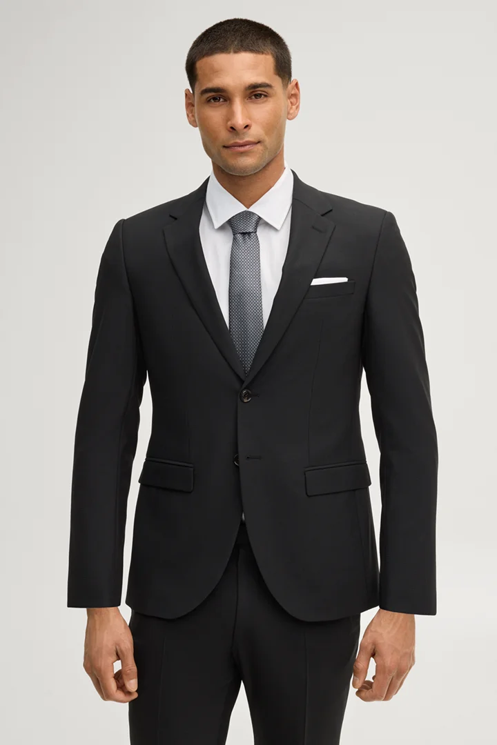 Leads to product detail page "Damon Modular Jacket in Black"