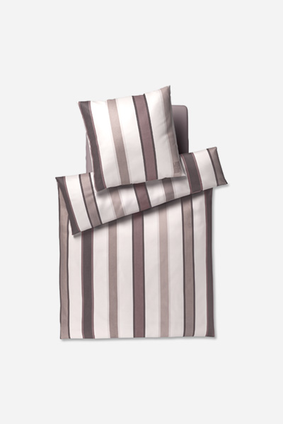 Leads to product detail page "Joop! banks bed linen, stone"