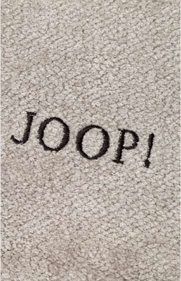 Leads to product detail page "null"